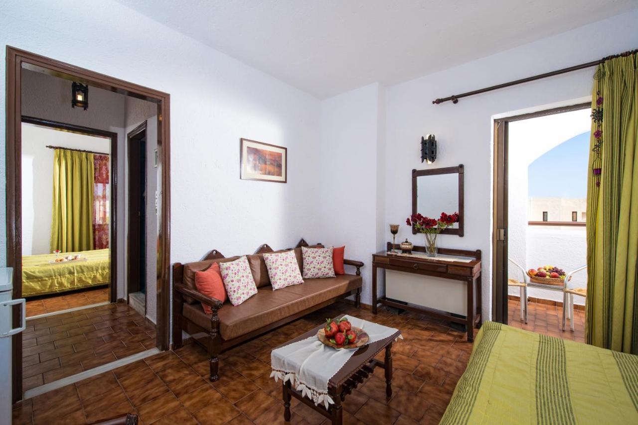 Hotel Malia Holidays ภายนอก รูปภาพ