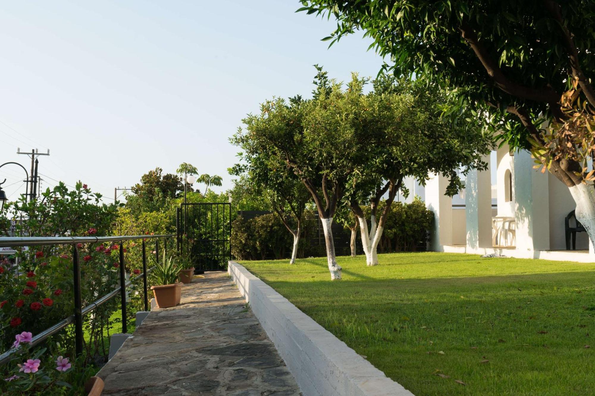 Hotel Malia Holidays ภายนอก รูปภาพ