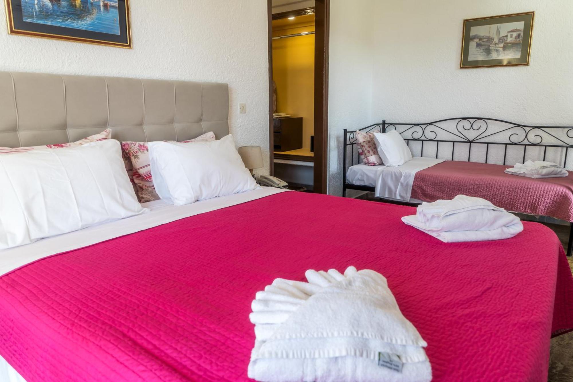 Hotel Malia Holidays ภายนอก รูปภาพ