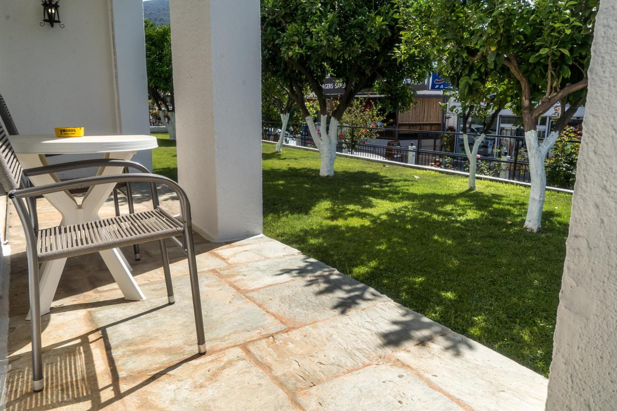 Hotel Malia Holidays ภายนอก รูปภาพ